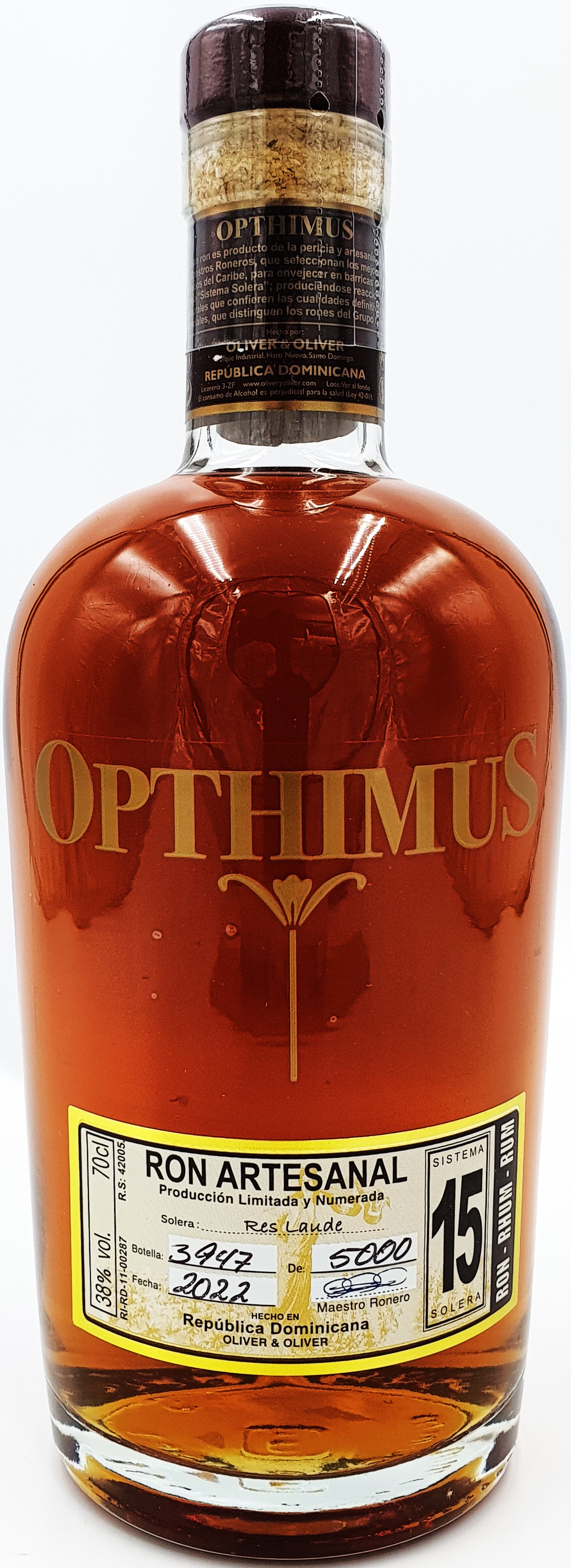 Opthimus 15 Jahre Res Laude 38% vol. Rum der Dominikanischen Republik 0,7 l