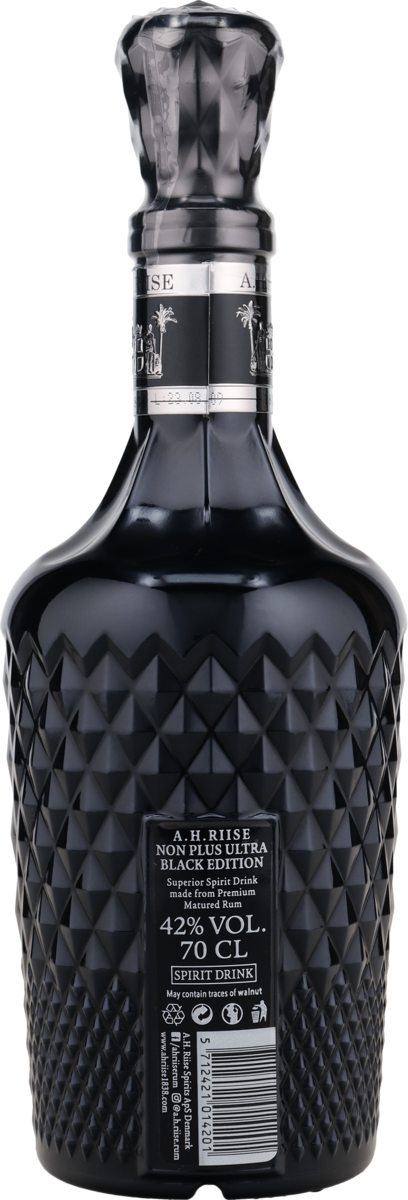 A.H.Riise Royal Non Plus Ultra Black Edition British Virgin Islands 42% vol. 0,7 l