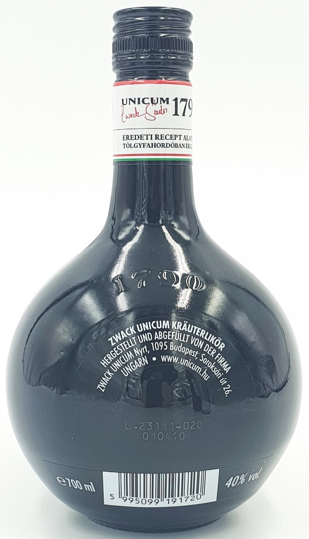 Unicum-Bitter Kräuterlikör 40% vol. aus Ungarn 0,7 l